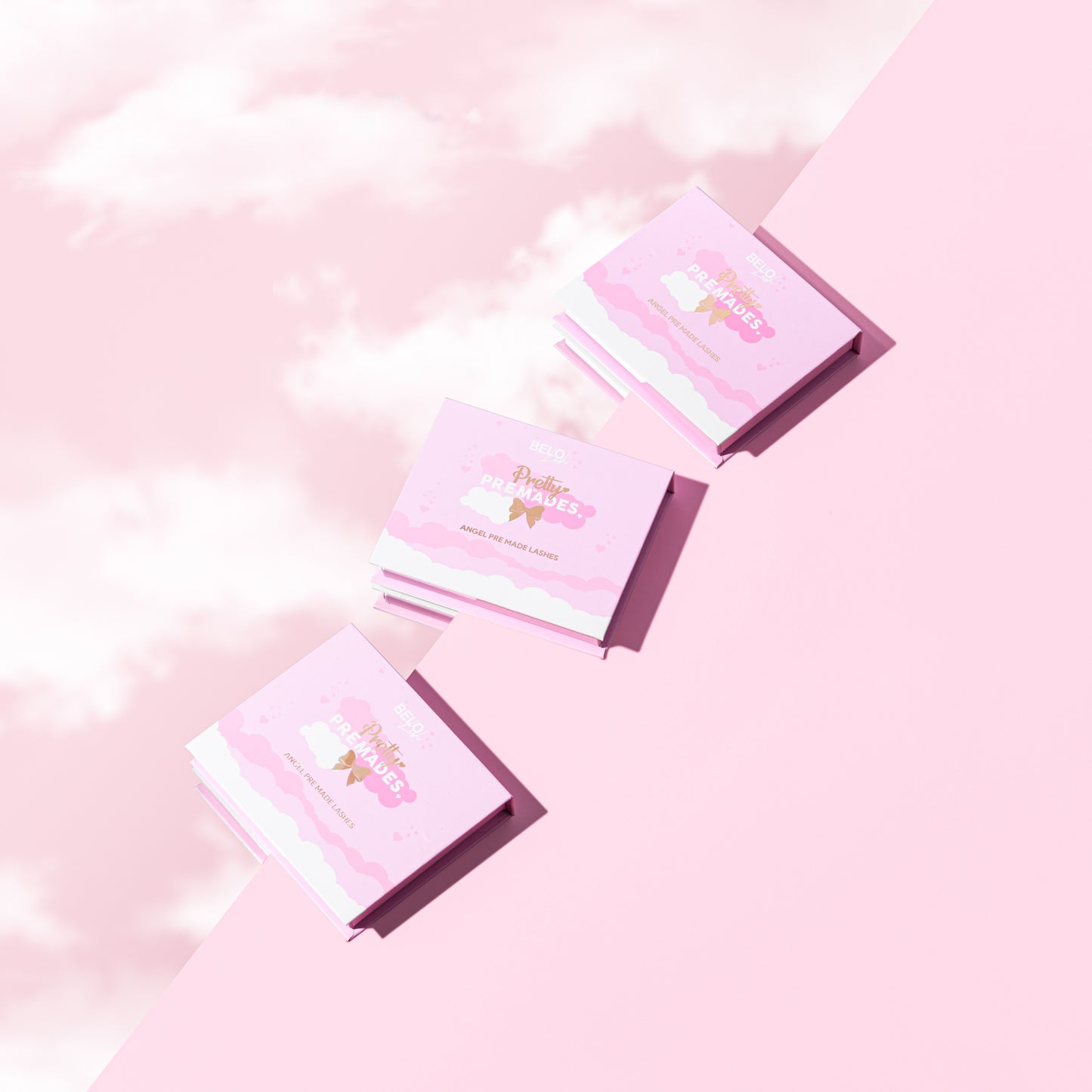 Pretty in Promades Promade Fans for creating voluminous eyelash extensions, adding stunning volume to your lash look.