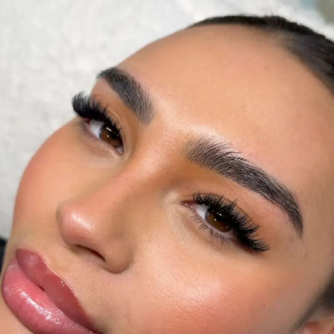 Wispy Volume Lashes: 5 Application Tips